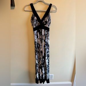 Pretty Young Thing Maternity Maxi Dress | Size M